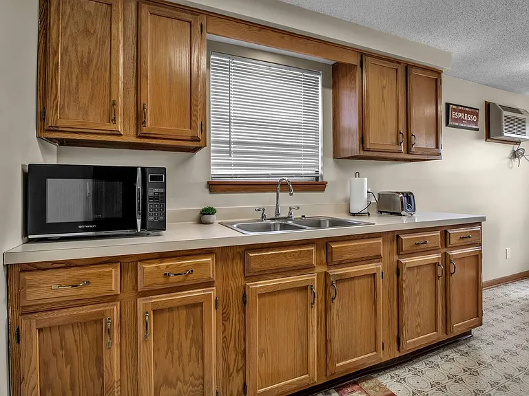 2719 Oppenheim Ct #2 — Photo 6