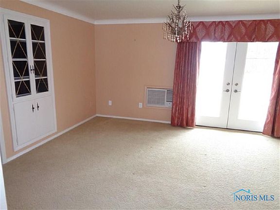 4th image of 207 Alna Dr