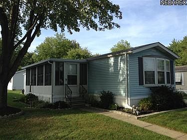 1st image of 4 Carrie Ln