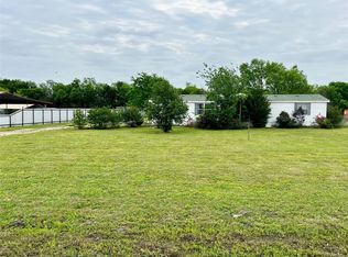 9248 Douglas Cir, Terrell, TX 75160