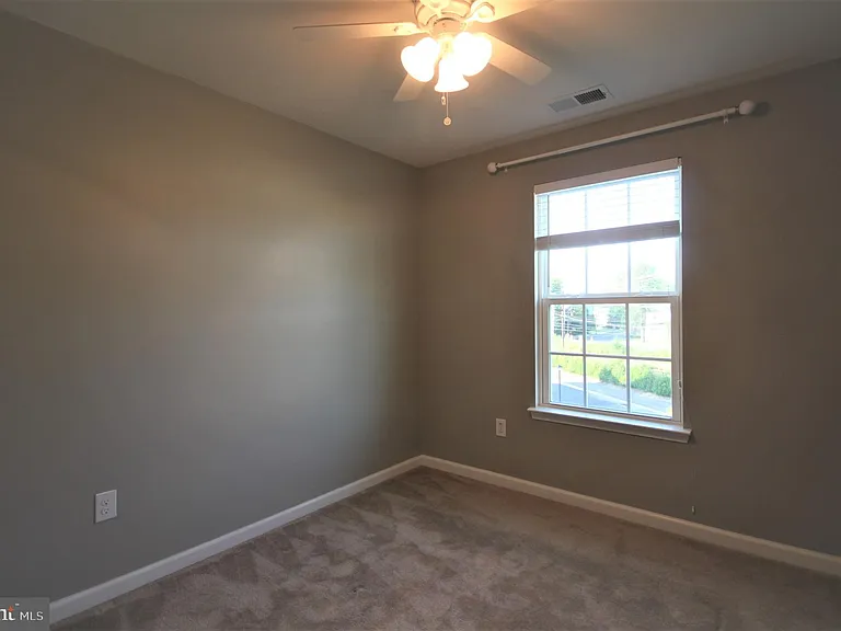 228 Compass Dr — Photo 23