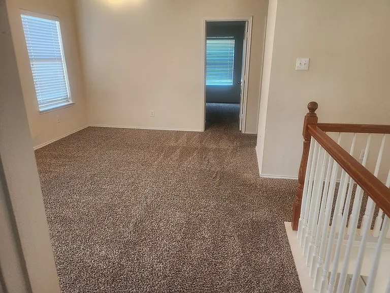 8405 Luzerne Dr — Photo 10