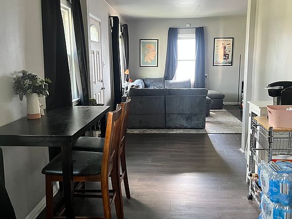 4th image of 1427 Patton Ave