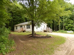 10169 Peake Rd, Portland, MI 48875