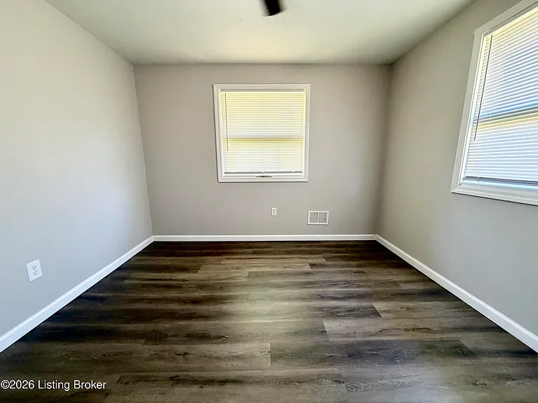 5303 Hosta Ln — Photo 6