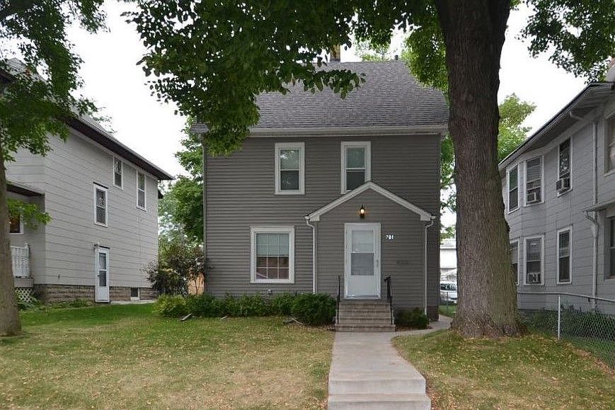 1st image of 701 Manomin Ave