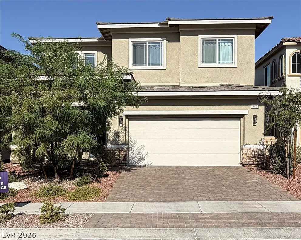 3 bed, 2.5 bath, 1942 sqft, $2,820 — Photo 1