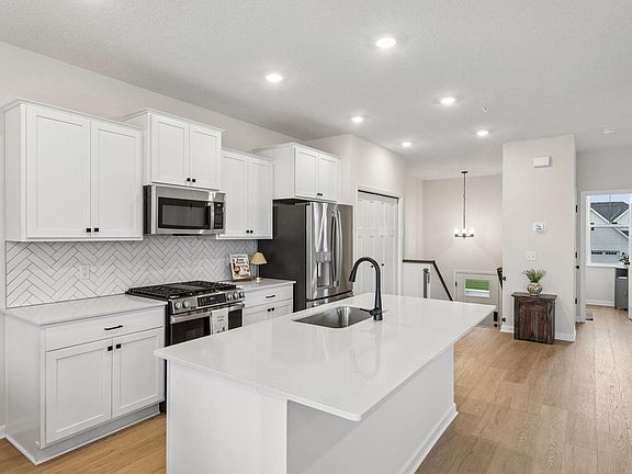 5th image of 6722 Wildflower Way