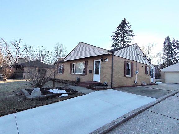 2nd image of 1811 Oregon Ave