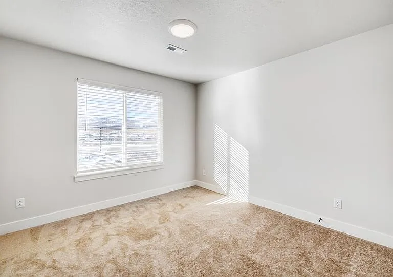 3904 W Hardman Way #NEXT TO LAUNDRY — Photo 19