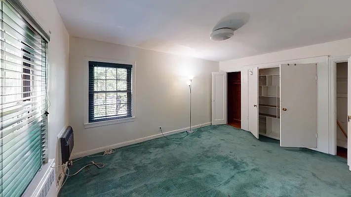 Rented by Metro Garden Realty NYC | media 32