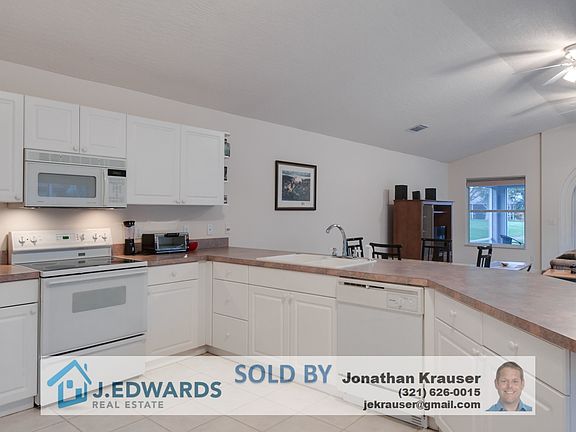 3rd image of 3831 Sunflower Ct