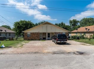 116 Oak Hill Dr, Joshua, TX 76058
