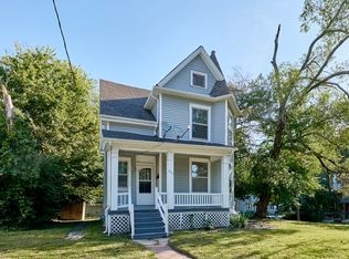7403-7407 Commonwealth Ave, Saint Louis, MO 63143