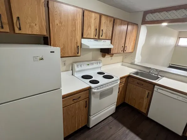 3699 Broadbridge Ave, 3699 Broadbridge Ave Unit 214, Stratford, CT 06614