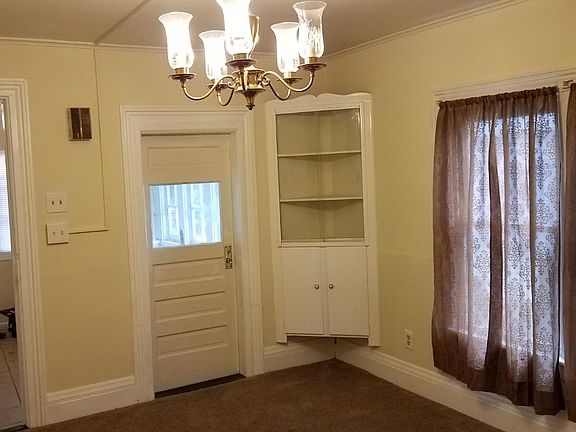 3rd image of 703 W Michigan Ave