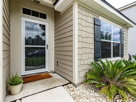 5th image of 65005 Lagoon Forest Dr