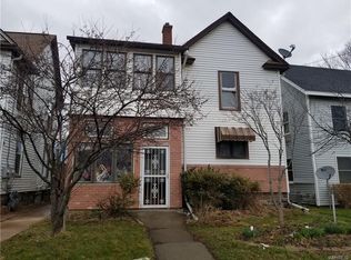 211 E Center St, Medina, NY 14103