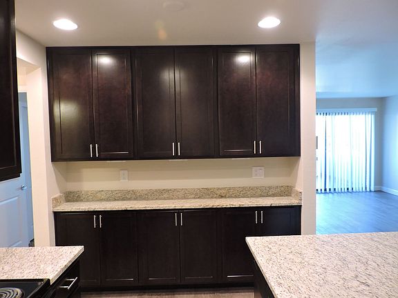 3rd image of 818 N Logan St APT 804