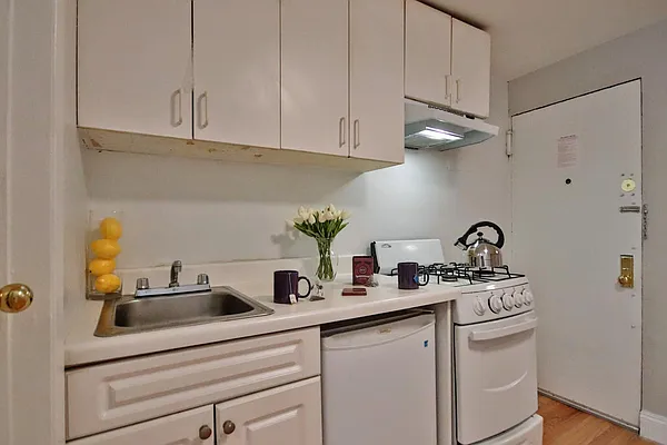 Rented by MetroNest | media 11