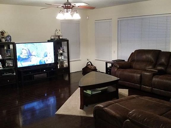 4th image of 5013 Gandross Ln