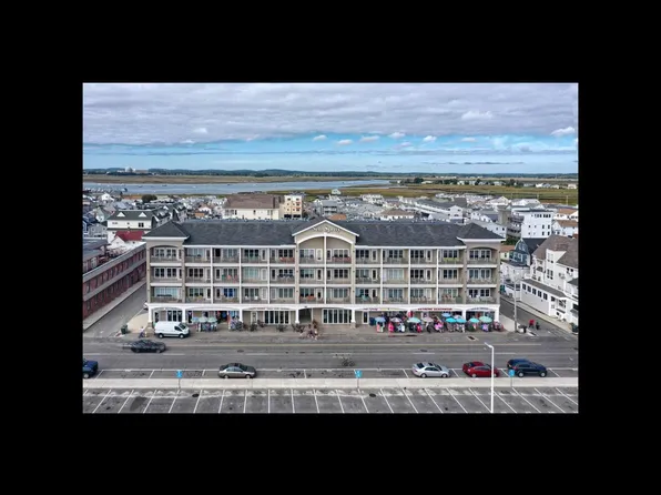 83 Ocean Blvd, Hampton, NH