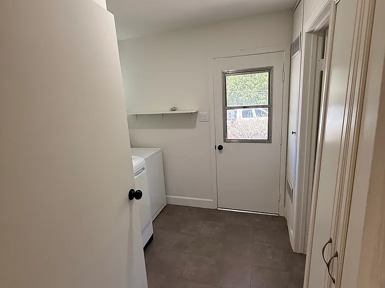 1705 Silverado Trl — Photo 29