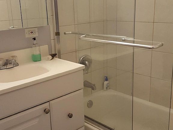 2nd image of 8936 N Parkside Ave APT 117