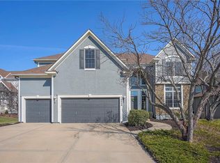 14666 S Bond St, Olathe, KS 66062