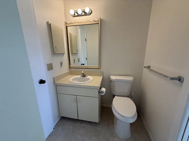 6269 Grayson St — Photo 11