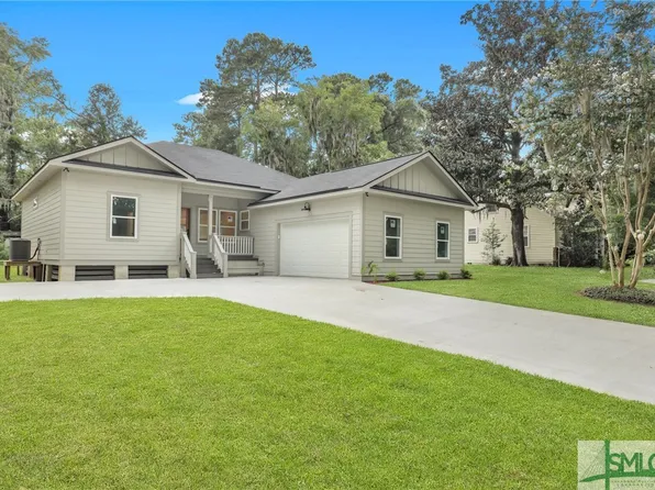 1115 Corinth Avenue, Savannah, GA 31406
