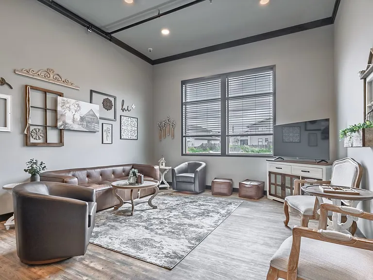 The Lofts — Photo 10