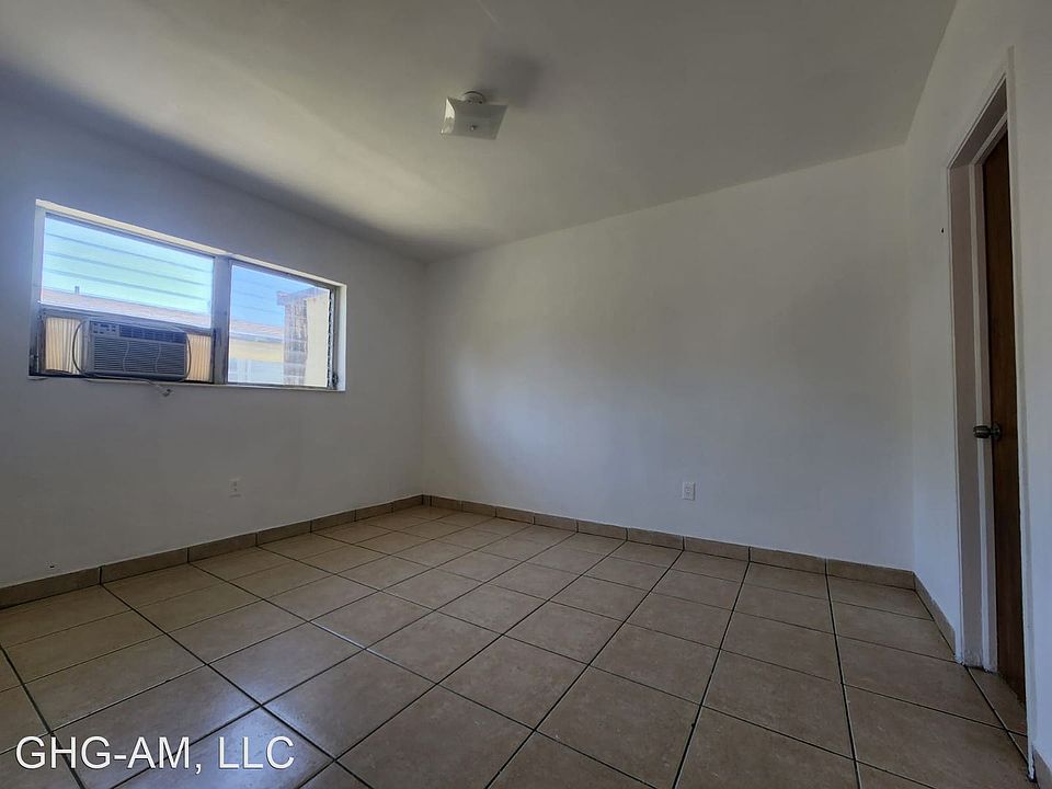 1st image of 12140 NE 8th Ave #11099704