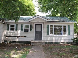 206 Poplar St, Caruthersville, MO 63830