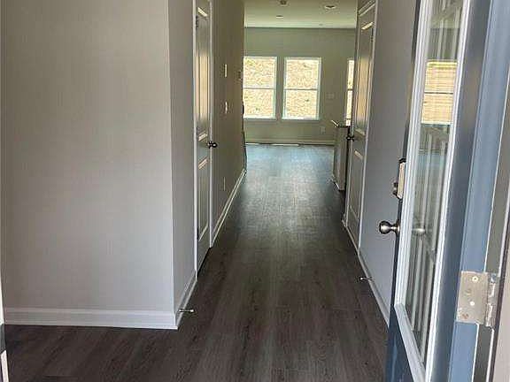 3rd image of 4074 Holland Grove Rd #R