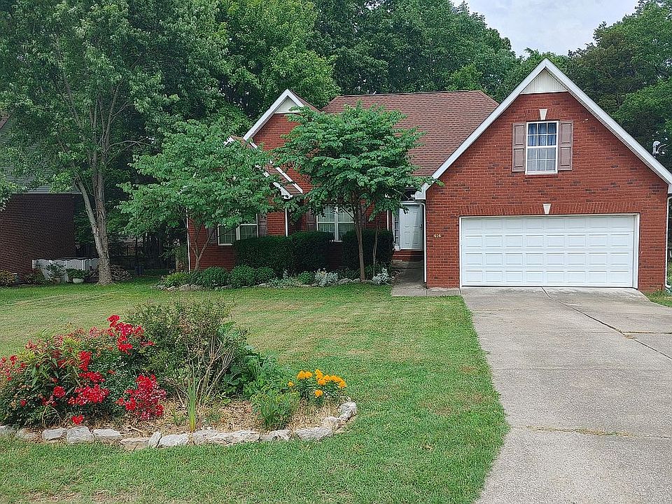 1st image of 616 Woodhaven Dr