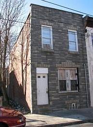 2nd image of 2110 Sears St