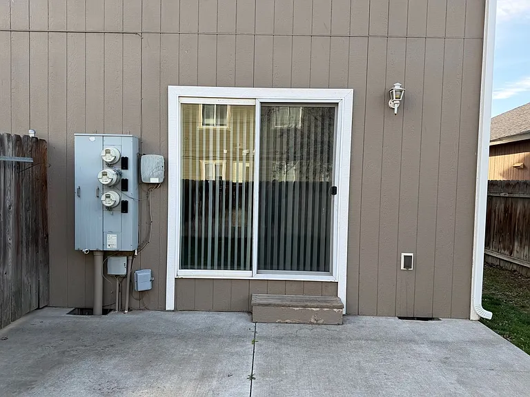 1709 W Fern Dr — Photo 20