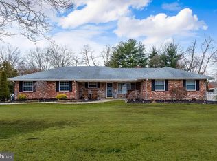 135 Mellon Ave, Gibbstown, NJ 08027