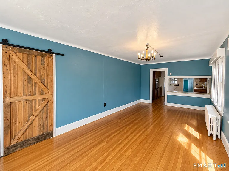 28 Jackson St #2 — Photo 8