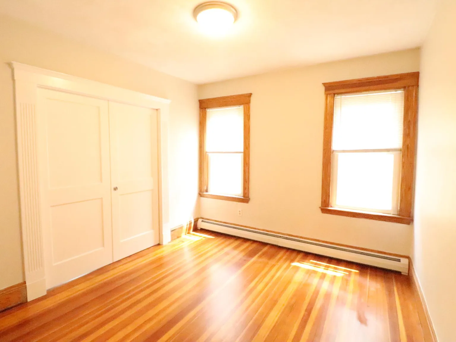 12 Chatham St — Photo 3