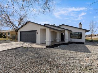 12850 Lakota Rd, Apple Valley, CA 92308