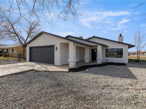 12850 Lakota Rd, Apple Valley, CA 92308