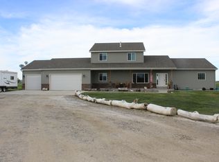 1923 Stanhope Rd, Huntley, MT 59037