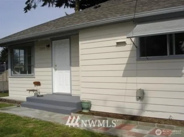 12010 76TH Avenue S, Seattle, WA 98178