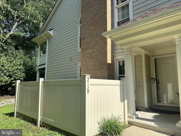 5739 Balsam Grove Ct #61, Rockville, MD 20852