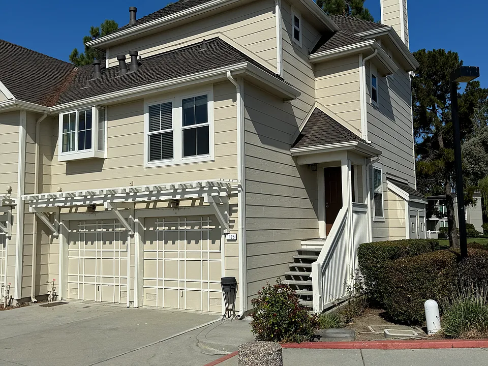 1125 Outrigger Ln