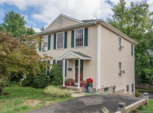 22 Crescent St, West Hartford, CT 06119