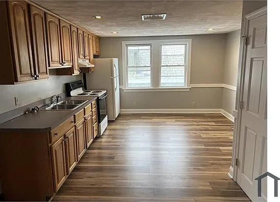 12 Harrison Ave #3 — Photo 14