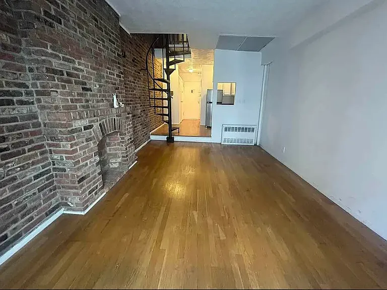518 E 80th St #7L — Photo 2